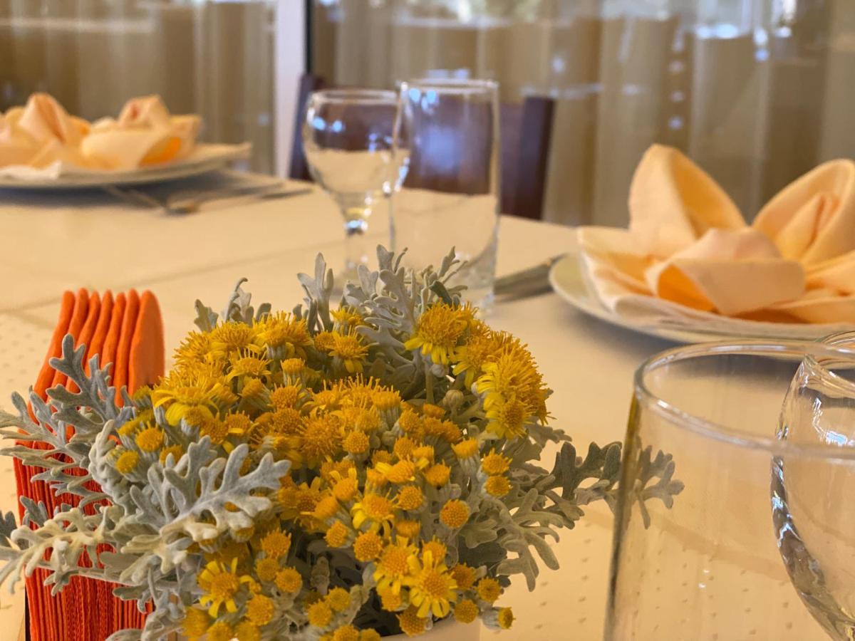 Hotel Plamena Palace พรีมอร์สโก ภายนอก รูปภาพ