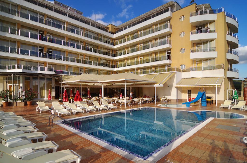 Hotel Plamena Palace พรีมอร์สโก ภายนอก รูปภาพ