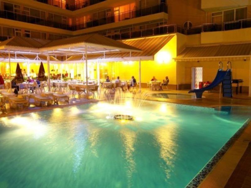 Hotel Plamena Palace พรีมอร์สโก ภายนอก รูปภาพ